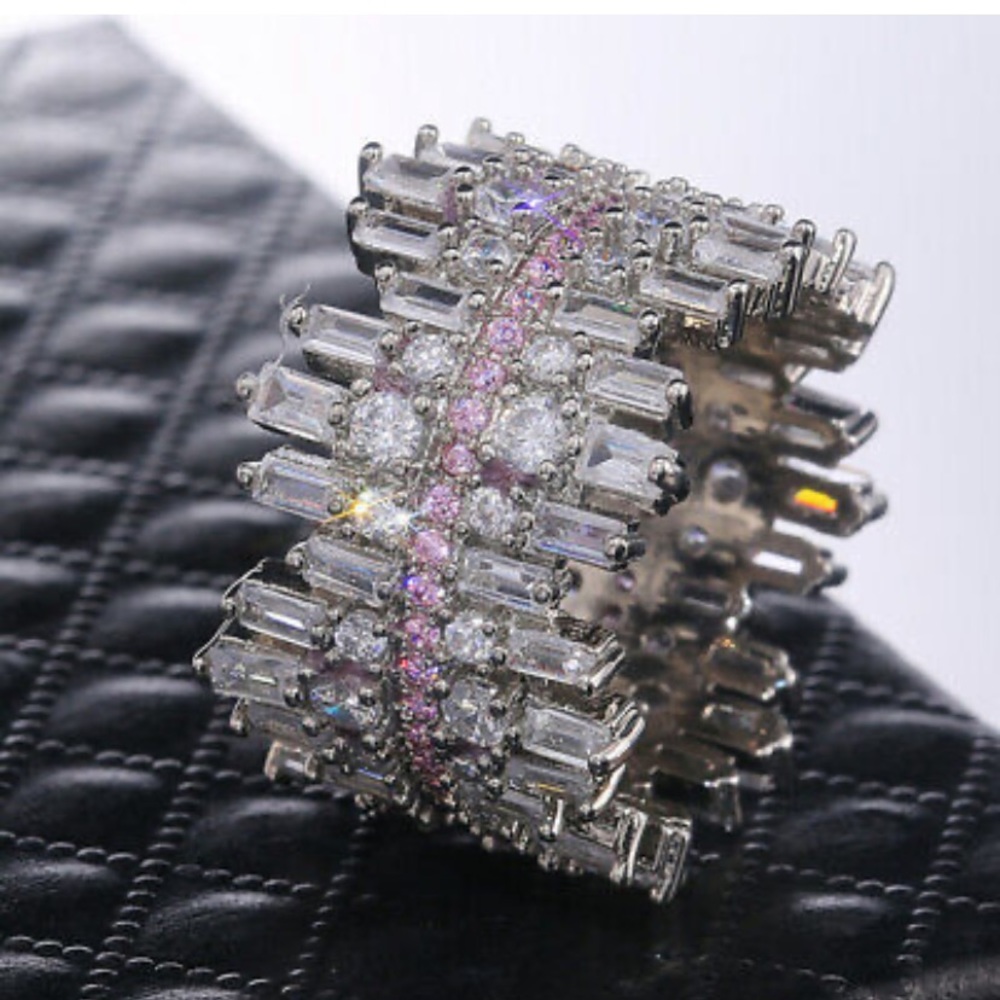 NWT LUXURY STERLING SILVER RING